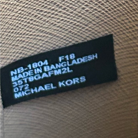 Michael Kors Adele Messenger Purse in Black, Gold Hardware - Picture 10 of 10